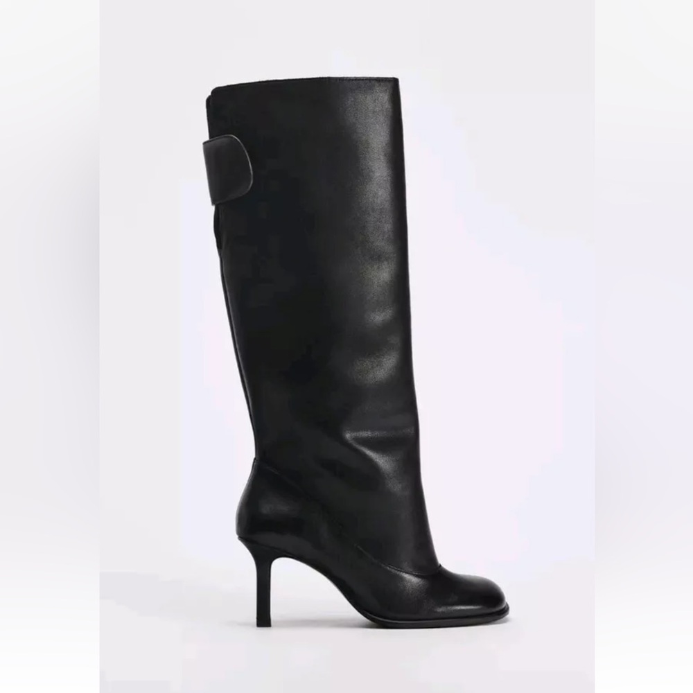 NWOT Sold Out Limited Zara Wide Calf Square Toe Knee High Leather Boots 40